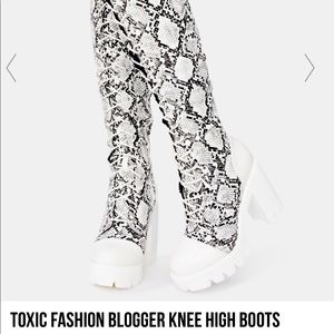 Toxic Fashion Blogger Knee High Boots